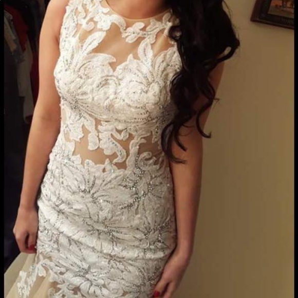 prom dress!! - Picture 2 of 5